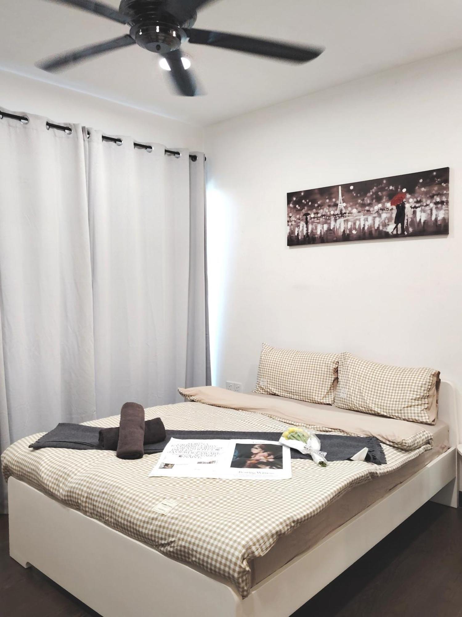 Almas Suites Poolview Netflix 100Mbps Bystay Nusajaya  Exterior foto